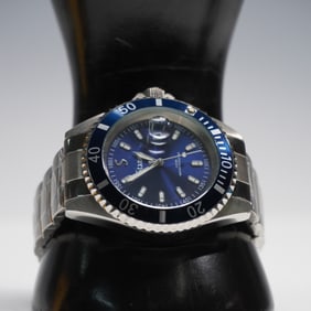 Stauer Stainless Steel Divers Watch