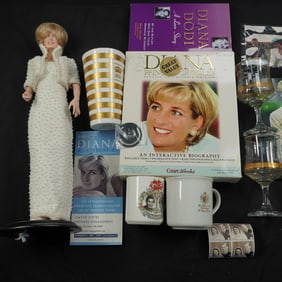 14pc Princess Diana Memorabilia Collection, Dolls, Books, Glassware & More
