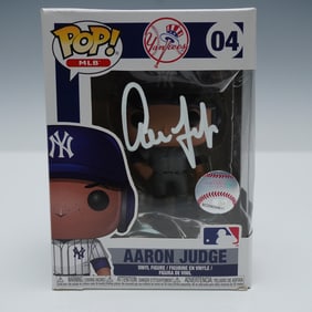 Aaron Judge Signed Funko Pop MLB Figure 04 Yankees