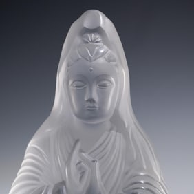 Lalique Crystal Sculpture, Kuan Yin