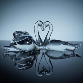 Baccarat Crystal Swan Pair Sculpture