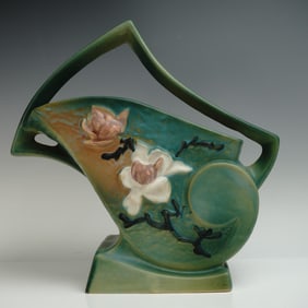 Roseville Pottery Basket, Magnolia
