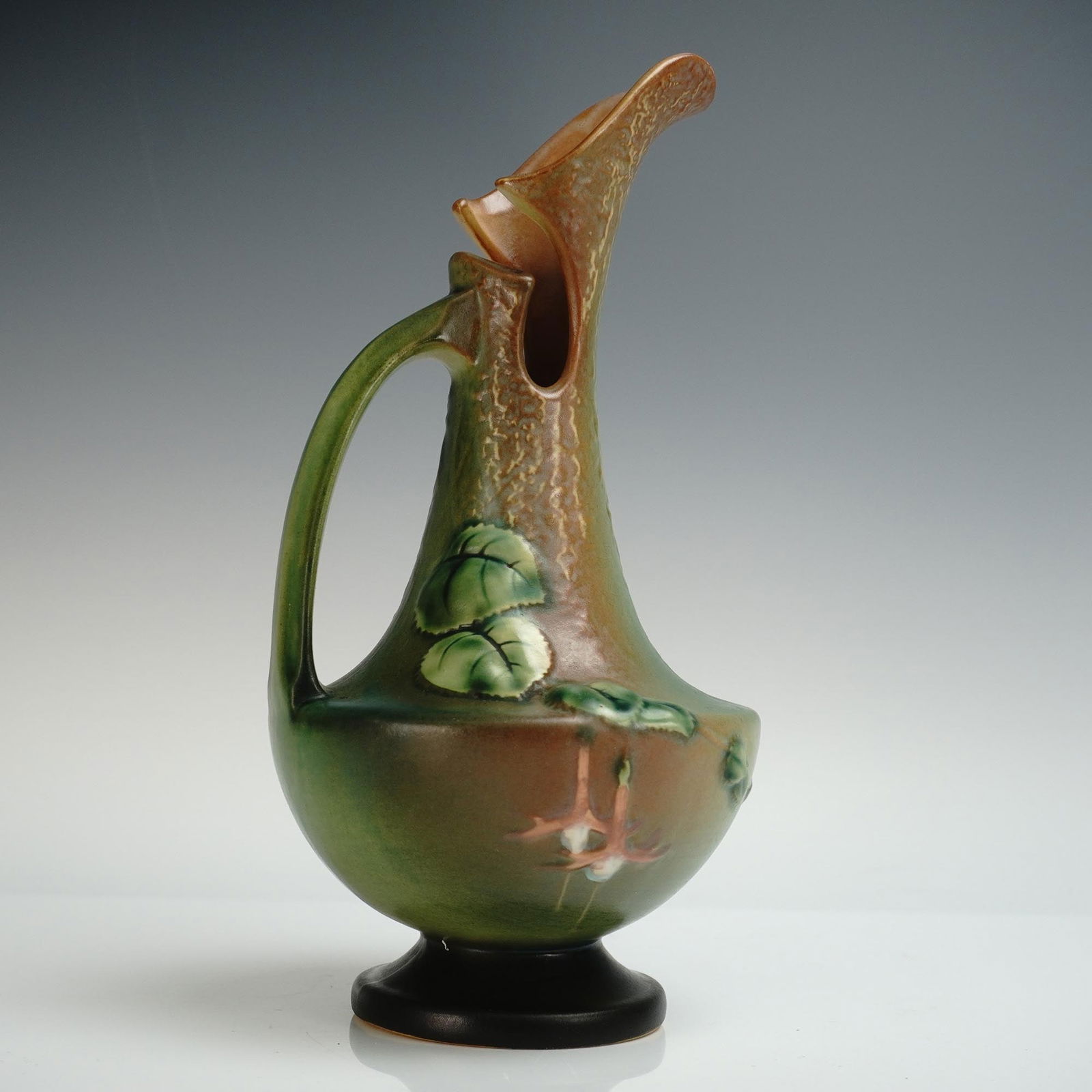 Roseville Pottery Fuchsia Pattern Ewer (1 of 4)
