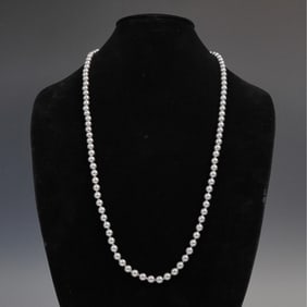 Single Strand Gray Cultured Pearl Necklace with Filigree Clasp