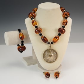 3pc Amber Tone Glass Bead Jewelry Set with Pendant