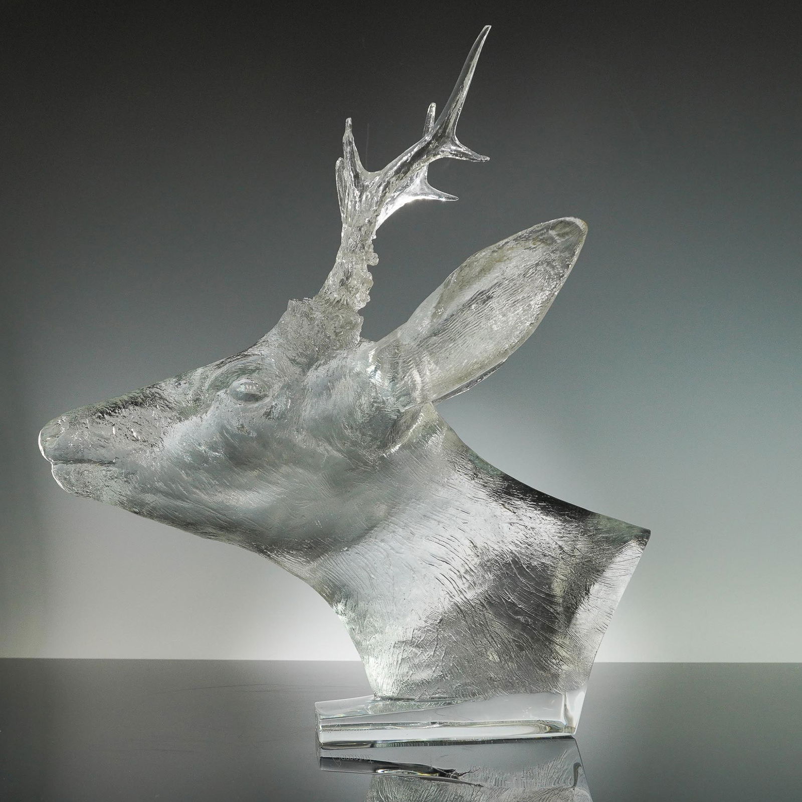 Baccarat Crystal Large Deer Head Sculpture (1 of 7)