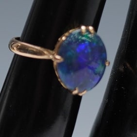 14K Gold Oval Cabochon Black Opal Ring