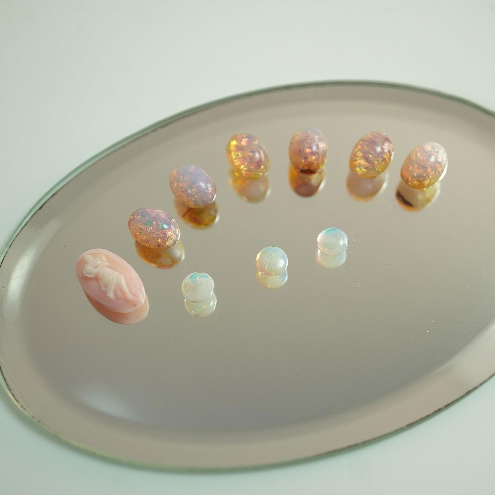 10pc Loose Gemstone Lot, Opal Cabochons & Cameo (1 of 7)