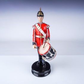 Michael Sutty Figurine, Queen's Royal Surrey Regiment