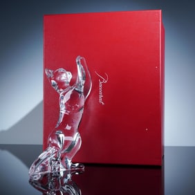 Baccarat Crystal Figurine, Sitting Cat with Raised Paw