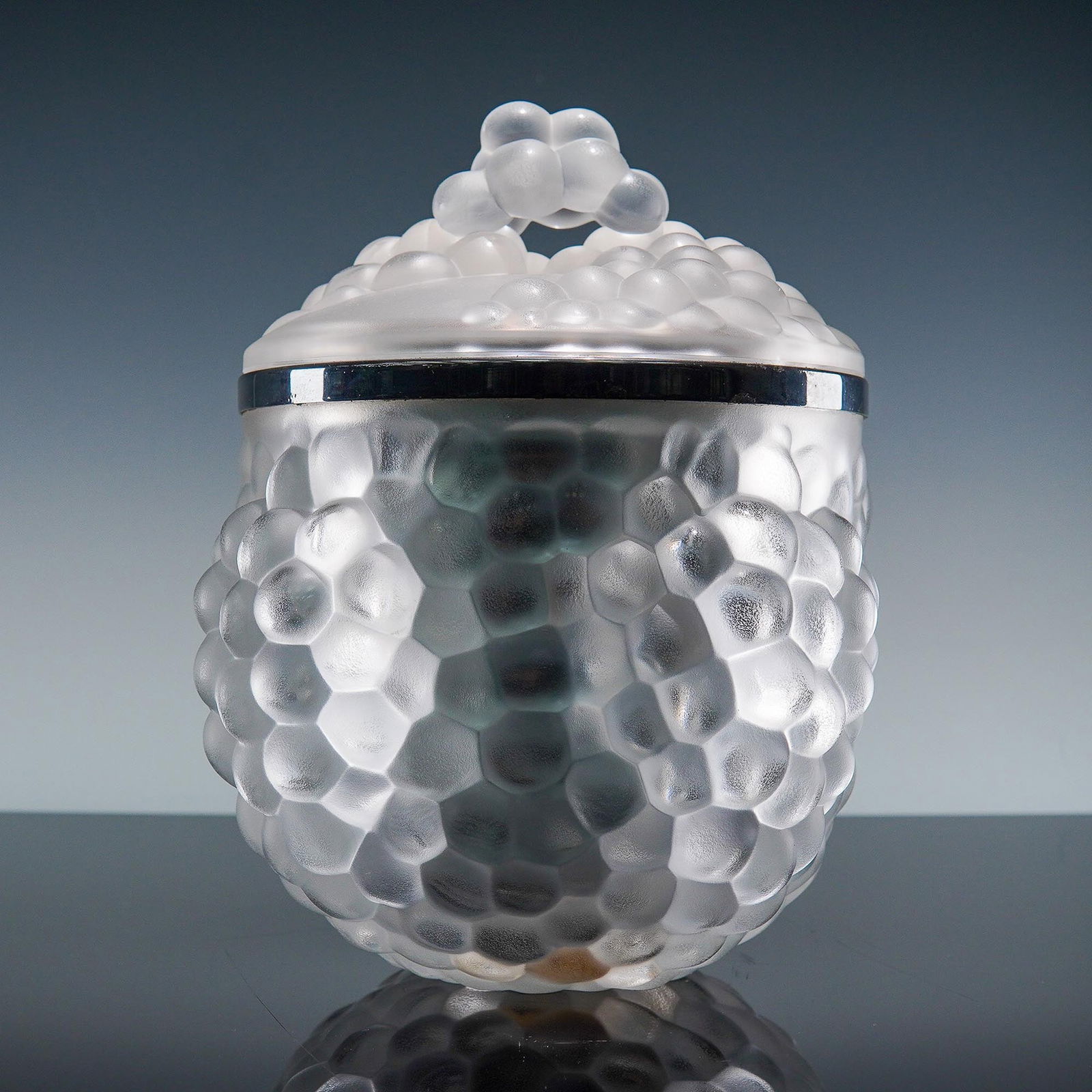 Lalique Antilles Frosted Crystal Ice Bucket (1 of 6)