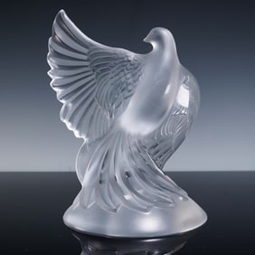 Lalique Crystal Sculpture, Dea Dove