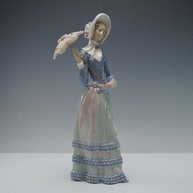Lladro Porcelain Figurine, Aranjuez Little Lady, 1004879