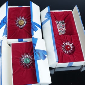 Swarovski Crystal Assorted Marguerites Figurines