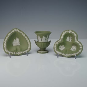 3pc Wedgwood Sage Green Jasperware Dishes and Vase