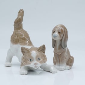 Lladro Porcelain Figurines, Scare-Dy Cat 5091 and Good Puppy 1289