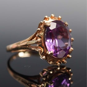 10K Gold Rhinestone Solitaire Ring