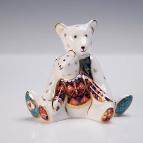 Royal Crown Derby Porcelain Bear, Mum & Charlotte with Box