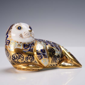 Royal Crown Derby Porcelain Harbour Seal Paperweight