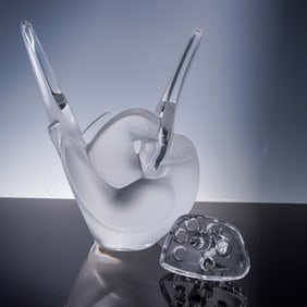 Lalique Crystal Flower Vase and Frog, Sylvie