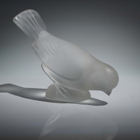 Lalique Crystal Figurine, Bird Pecking