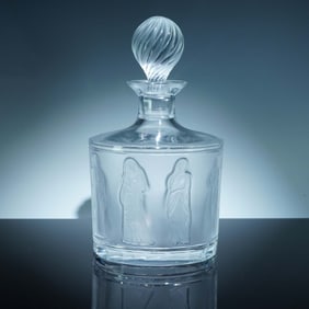 Lalique Crystal Decanter, Femmes