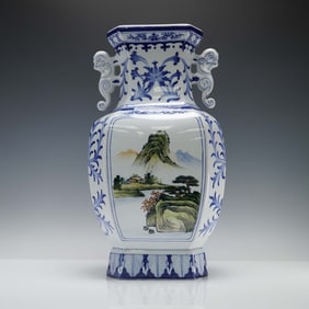 Chinese Porcelain Blue and White Double Handled Vase