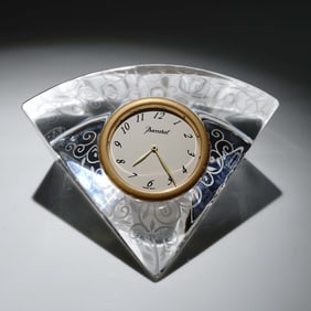 Baccarat Rendezvous Low Crystal Clock with Box