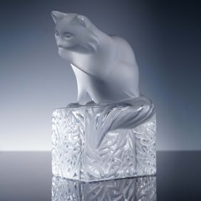 Marie-Claude Lalique (French, 1935-2003) Crystal Paperweight, Cat Doucha