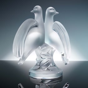 Lalique Crystal Figurine, Ariane Doves