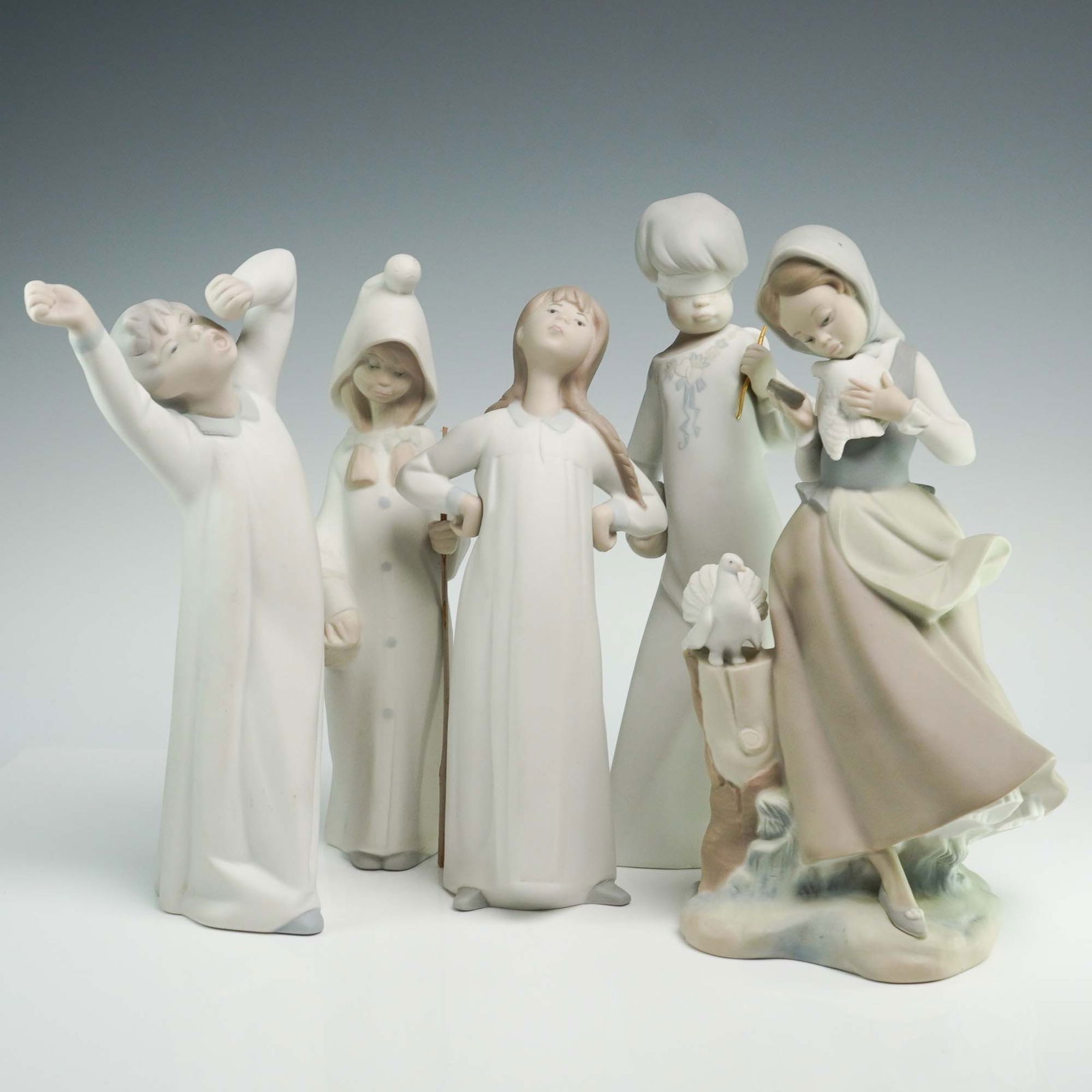 5pc Lladro Porcelain Figurines (1 of 4)