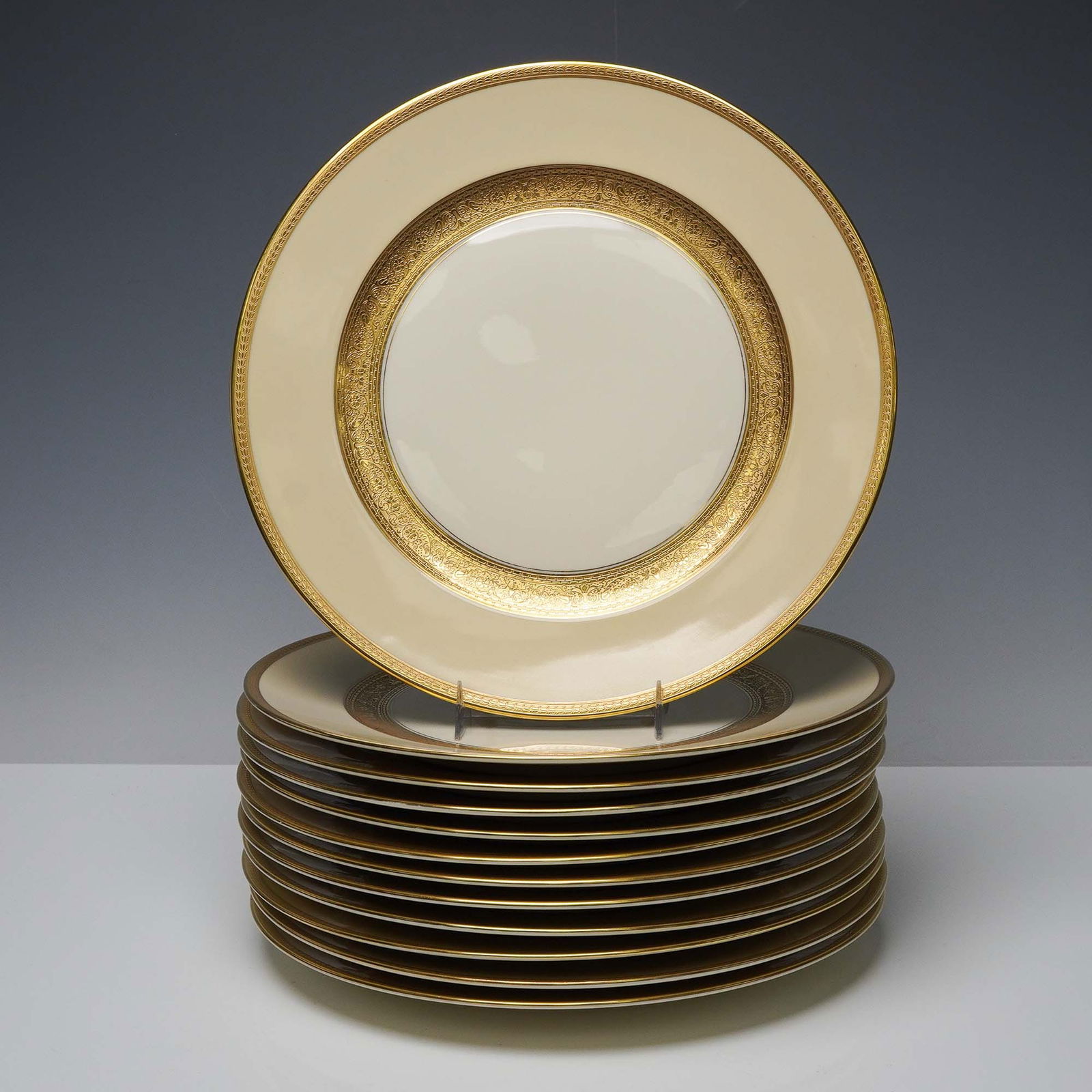 12pc Rosenthal Porcelain Gilded Ivory Dinner Plates (1 of 7)