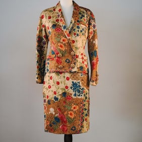 2pc Valentino Boutique Quilted Floral Skirt Suit, Size 8
