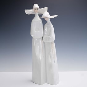 Lladro Porcelain Figurine, Nuns 1004611