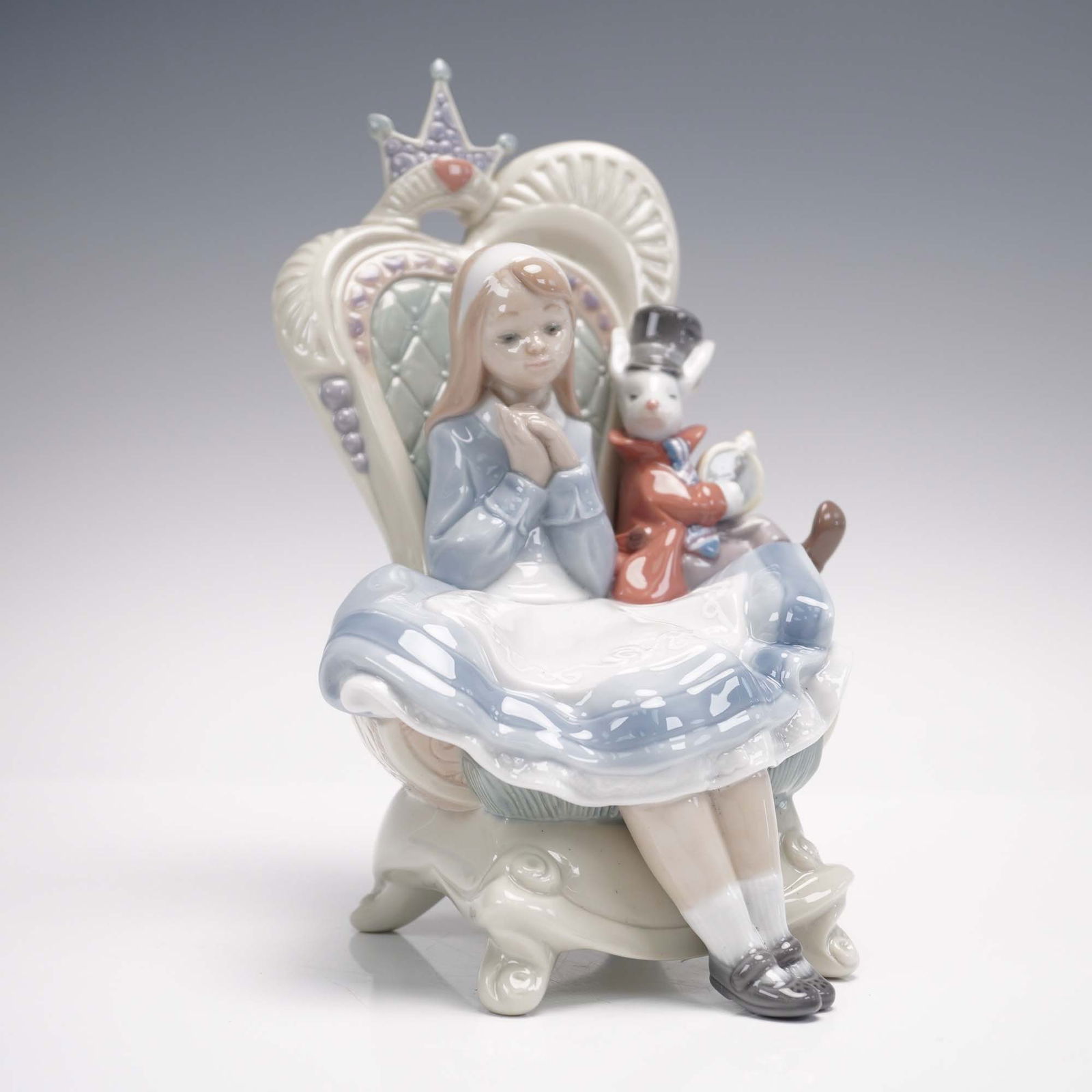 Lladro Porcelain Figurine, Alice in Wonderland #8350 (1 of 5)