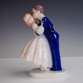 Bing & Grondahl Porcelain Figurine, Youthful Boldness No. 2162