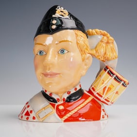 Royal Doulton Character Jug, North Staffordshire Drummer Boy D7211