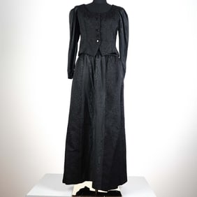 2pc Yves Saint Laurent Rive Gauche Black Textured Woman Ensemble, Size 38