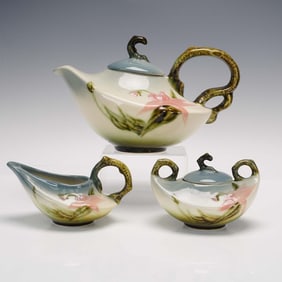 Hull Pottery Woodland 3pc Teapot, Creamer, and Sugar Set