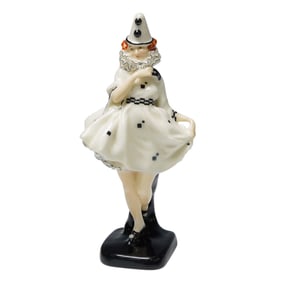 Royal Doulton Porcelain Figurine, Pierrette HN644