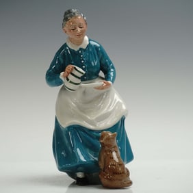 Royal Doulton Figurine, The Favourite HN2249