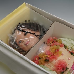 Three Hearts Palmary Collection Doll, Barbara Limited Edition with Box