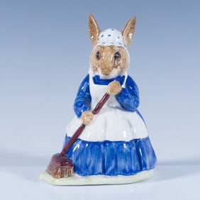 Mrs. Bunnykin Clean Sweep DB6 - Royal Doulton Bunnykins