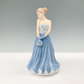 Royal Doulton Figurine, Kate HN 5591 with Original Box
