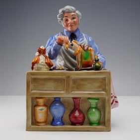 Royal Doulton Figurine, The China Repairer HN 2943