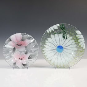 Pair of Sydenstricker Glass Floral Plate and Bowl