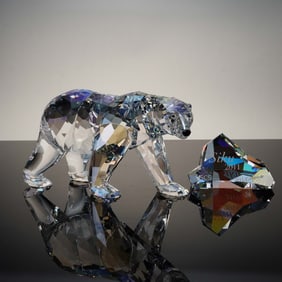 Swarovski Crystal Figurine and Plaque, Polar Bear Siku