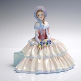 Royal Doulton Porcelain Figurine, Day Dreams HN1731