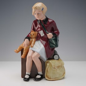 Royal Doulton Porcelain Figurine, The Girl Evacuee HN3203