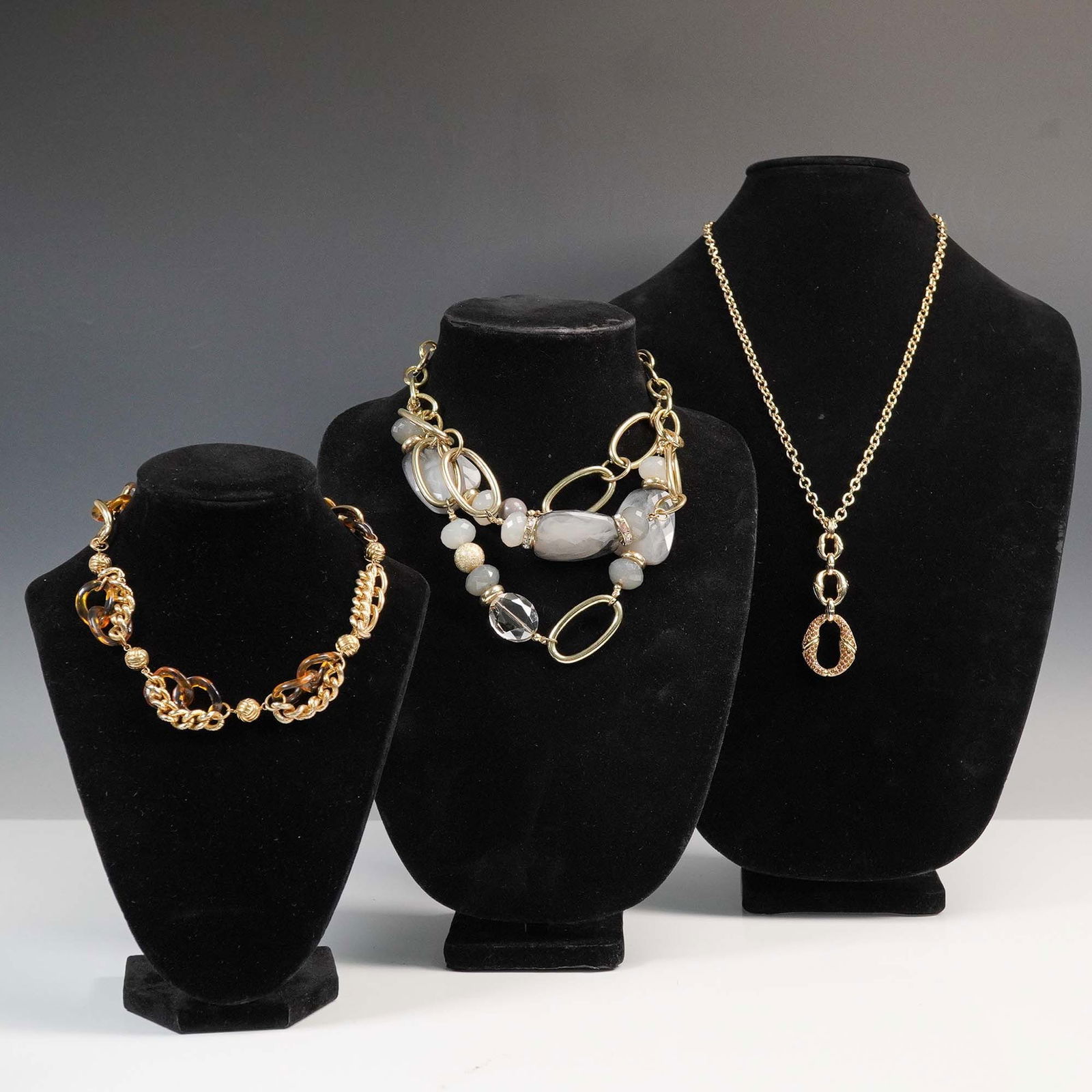 3pc Gold Tone Chunky Link Necklace Grouping (1 of 8)
